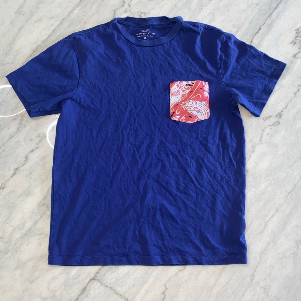 Vineyard vines tee shirt